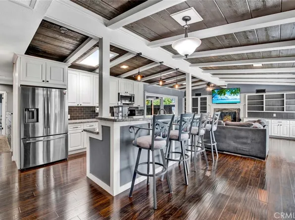 8187 Sherwood Pl, Riverside, CA 92504