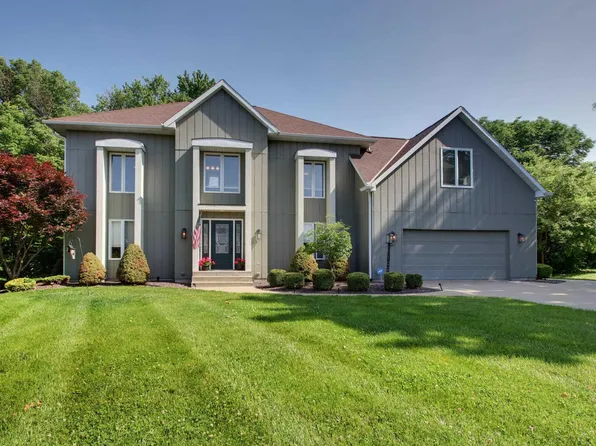 507 W Fairway Dr, Quincy, IL 62305