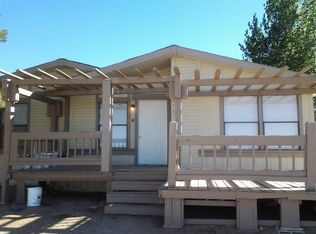 8242 Acacia Rd, Phelan, CA 92371