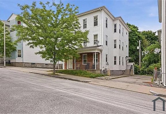 2nd image of 31 Aetna St APT 3