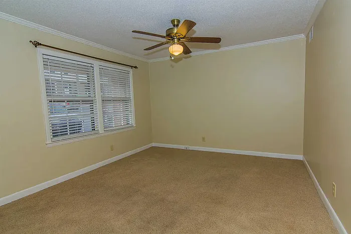 128 Jefferson Pl #128 — Photo 19