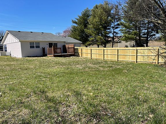 Brand new privacy fence to separate the units in the back yard.