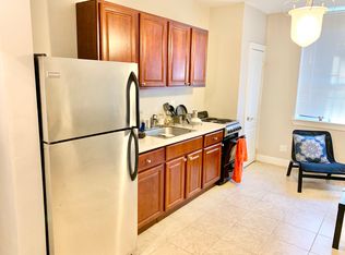 585 E 21st St #1N, Brooklyn, NY 11226