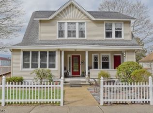 12 Linden Ave, Stanhope, NJ 07874