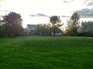 176 Lanning Rd, Honeoye Falls, NY 14472