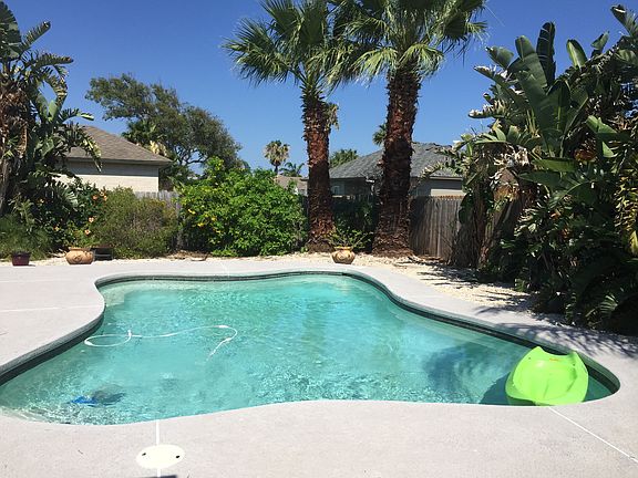 3rd image of 13901 Flintlock Dr