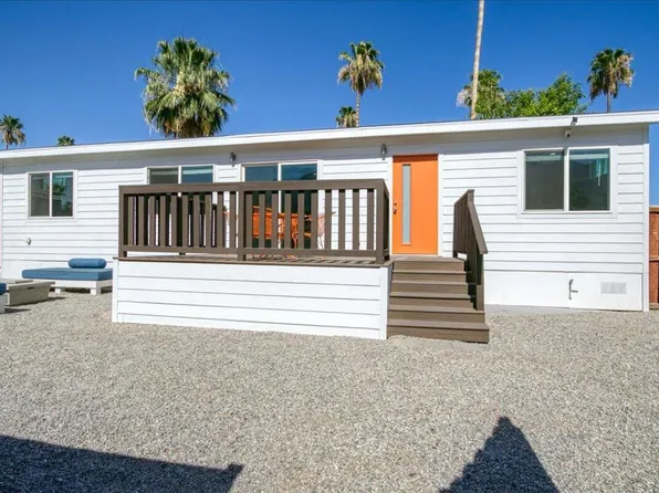 102 Fondulac St, Palm Springs, CA 92264