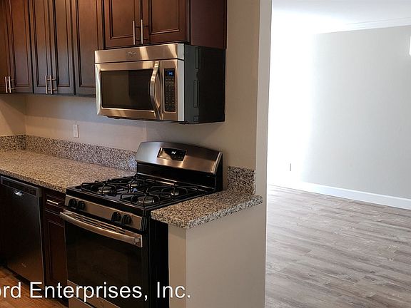 5th image of 4002 Florida St APT A