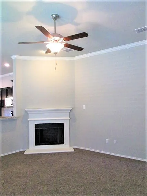 3 bed, 1708 sqft, $2,100 — Photo 4