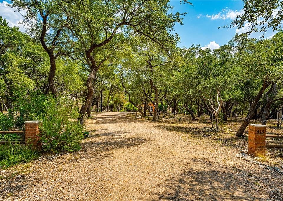 1st image of 413 Twin Creek Cir