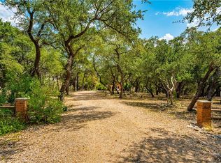 413 Twin Creek Cir, Dripping Springs, TX 78620