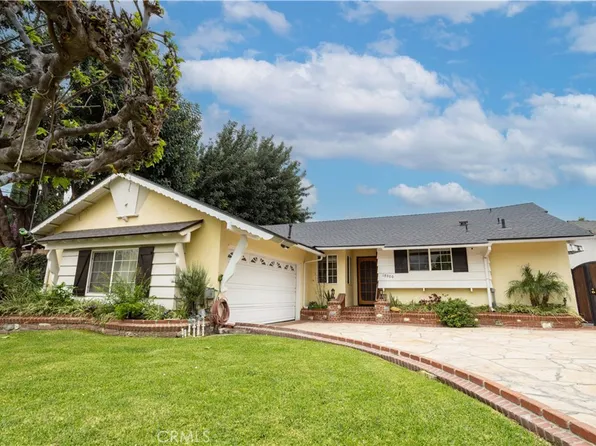 18900 Vincennes St, Northridge, CA 91324