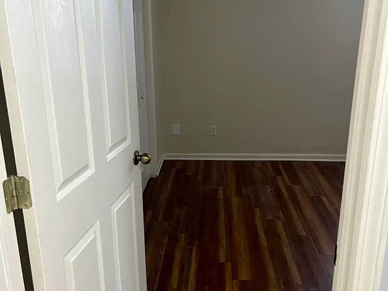 631 Albany St #1 — Photo 12