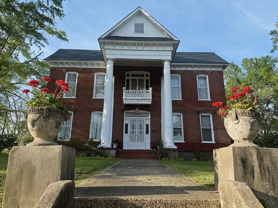 1st image of 311 Wood St