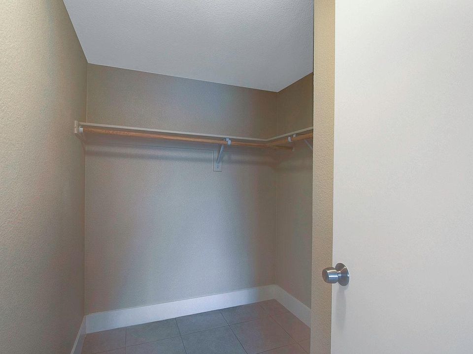 1st image of 2575 Lynnwood St APT 6
