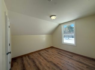 19 Chase St / 181 South St, Claremont, NH 03743