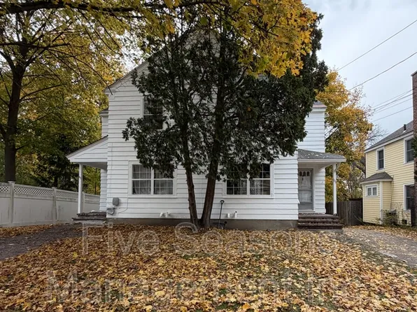 59 University Ter, Burlington, VT 05401