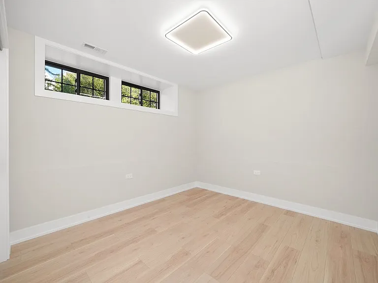 4153 N Hermitage Ave #1S — Photo 13