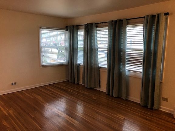 2nd image of 8319 N Oketo Ave