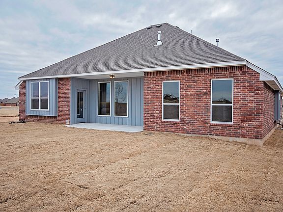 5th image of 15928 Sarno Ln