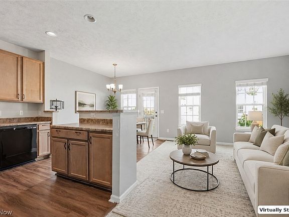 5th image of 126 River Rock Way