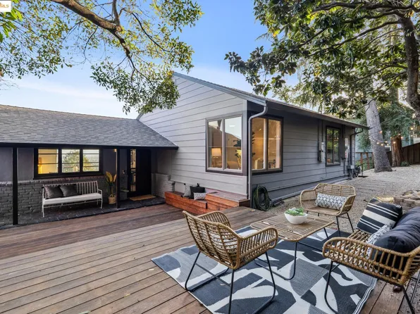 8055 McCormick Ave, Oakland, CA 94605