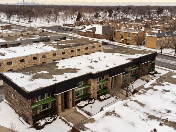 9140 S Pulaski Rd APT 2W, Oak Lawn, IL 60453