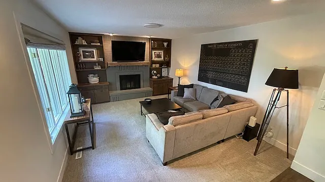 15576 Canyon Rdg — Photo 31