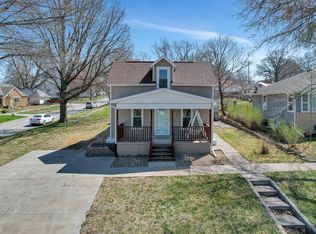 886 Chestnut St, Syracuse, NE 68446