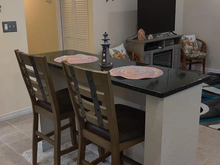 211 Tyler Ave — Photo 15