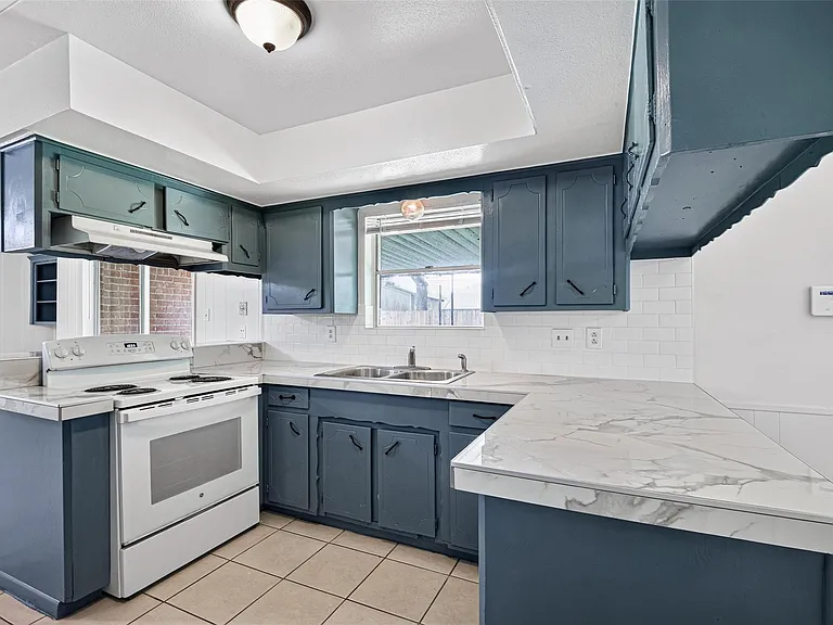 5010 Shilo Dr — Photo 9