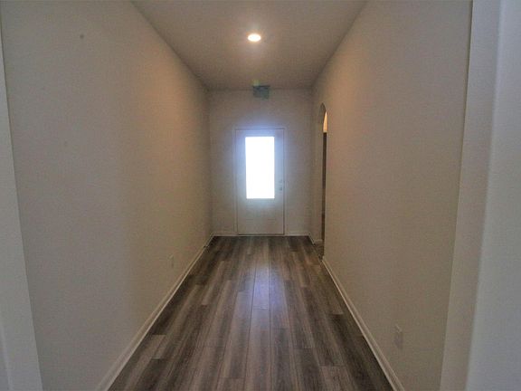 4th image of 107 Sammy Fowley Ave