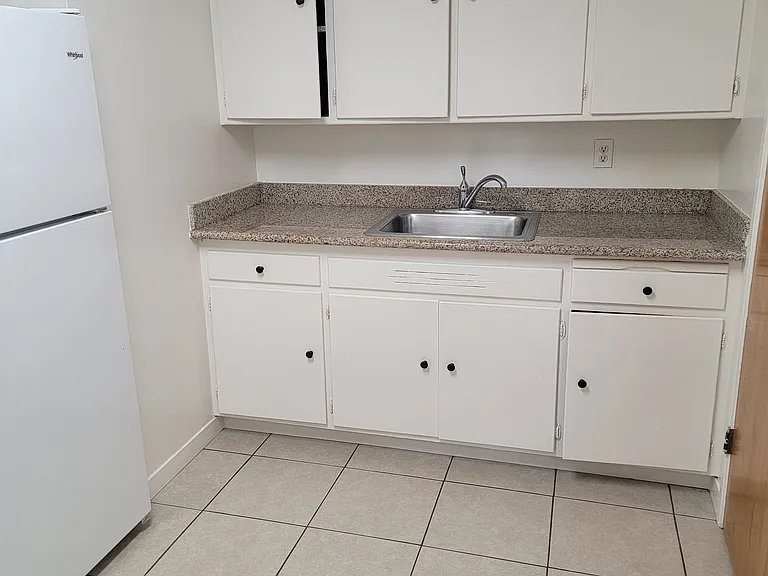 1215 Blake St #B — Photo 6