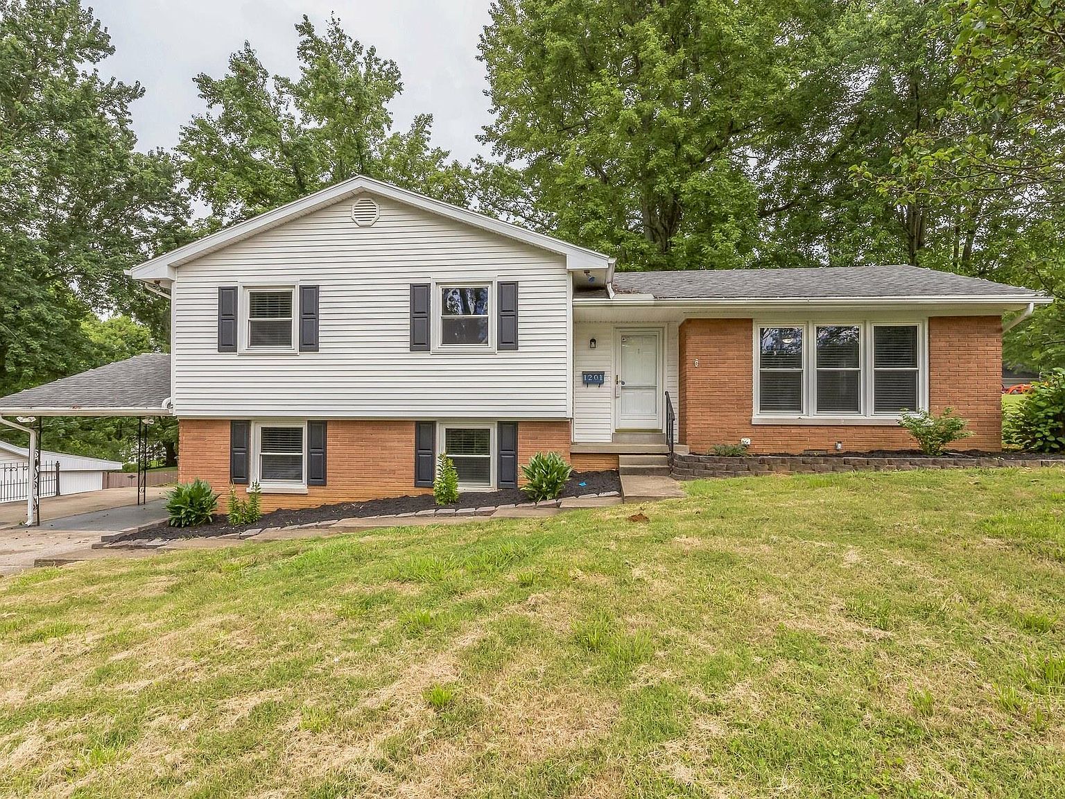 1201 Hathaway Ave, Evansville, IN 47712 MLS 202325294 Zillow