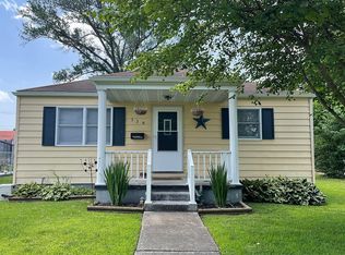 320 W Parker Ave, Chaffee, MO 63740