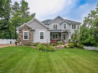 7640 Hopkins Rd, Mentor, OH 44060