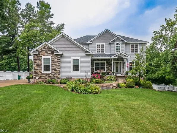 7640 Hopkins Rd, Mentor, OH 44060