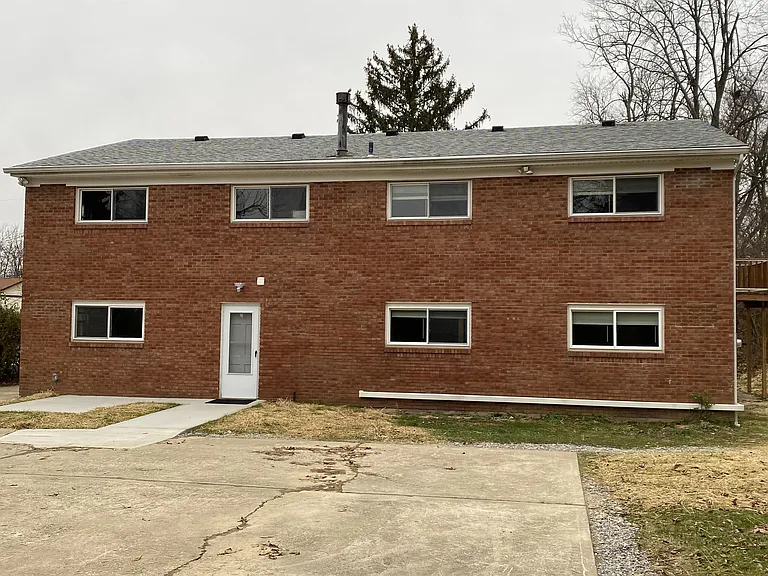 123 Kathleen Dr #2 — Photo 13