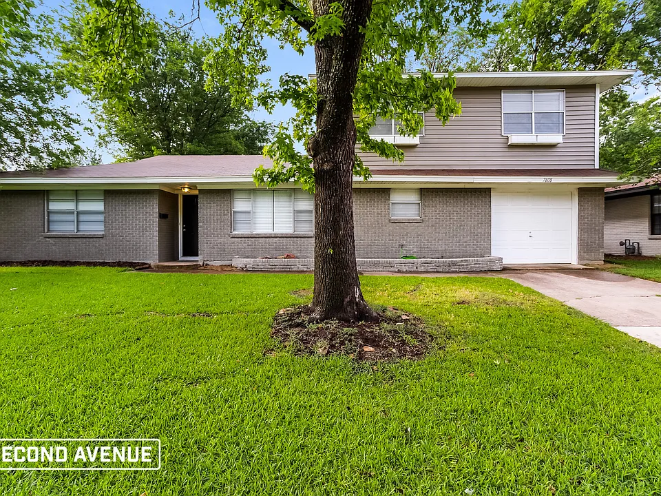 7608 Deaver Dr