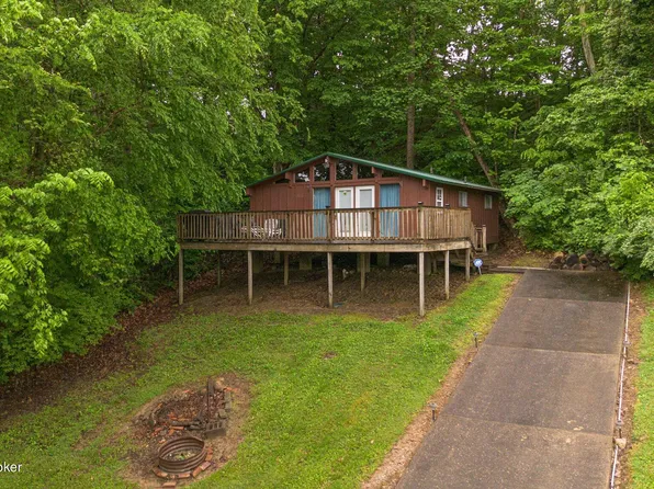 1008 Ridgecrest Dr, Clarkson, KY 42726