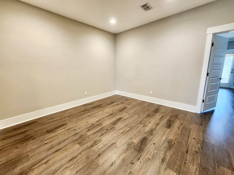 3132 Sturbridge Rd — Photo 17