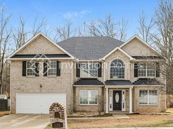 112 Macbeth Dr, Hampton, GA 30228