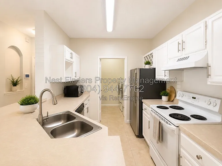 10000 Gate Pkwy N #1015 — Photo 7