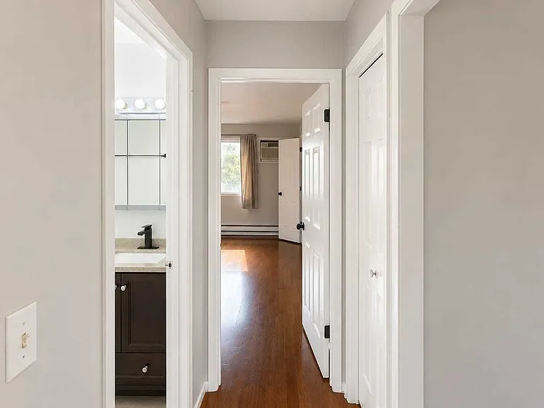 182 Waters Edge Dr #301 — Photo 3