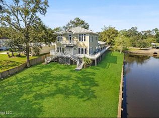 13 Keyser Ln, Gulfport, MS 39507