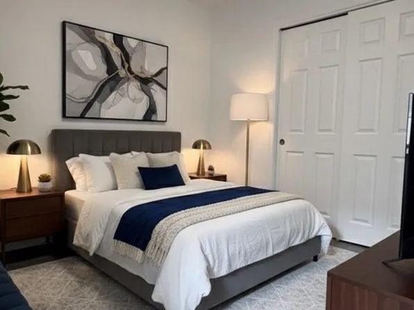 213 Woodward Street image 4 of 9