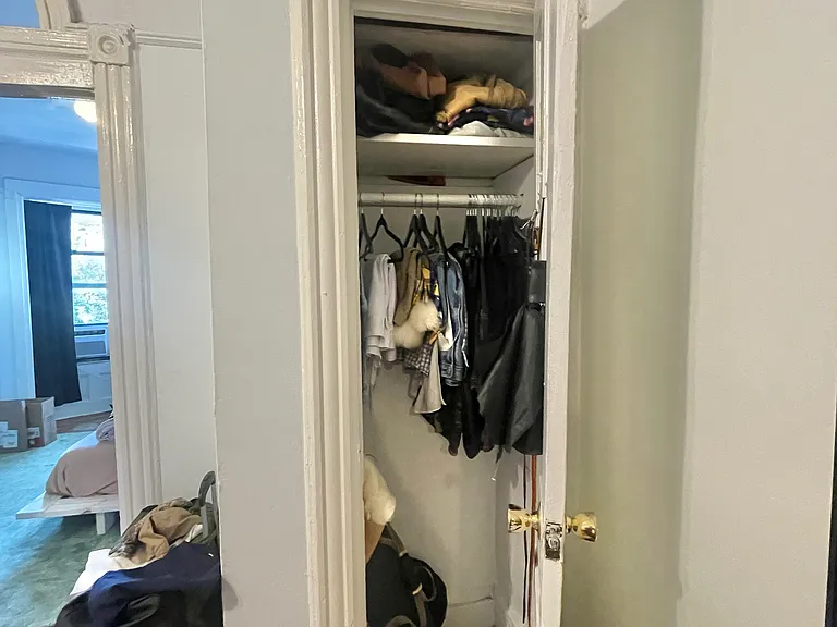 1054 Bergen St #4C — Photo 6