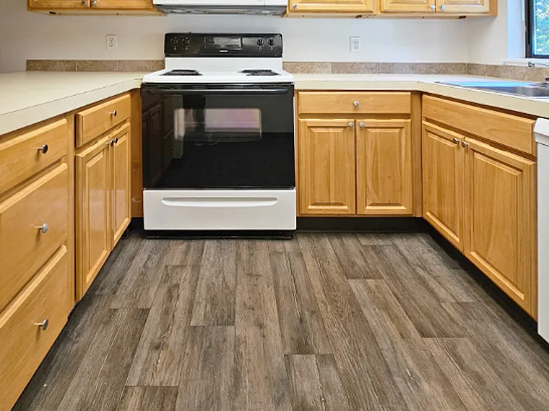 Orchard Park: Quiet Community in Port Orchard — Photo 27