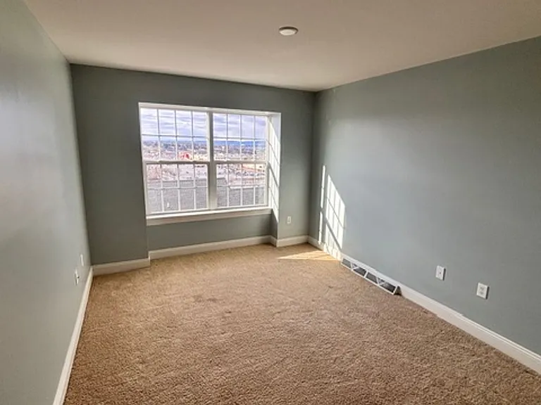 785 Oak Leaf Ln — Photo 23