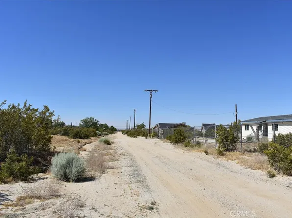 36261 166th St E #7, Palmdale, CA 93591